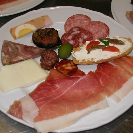 La Cicala Carassai